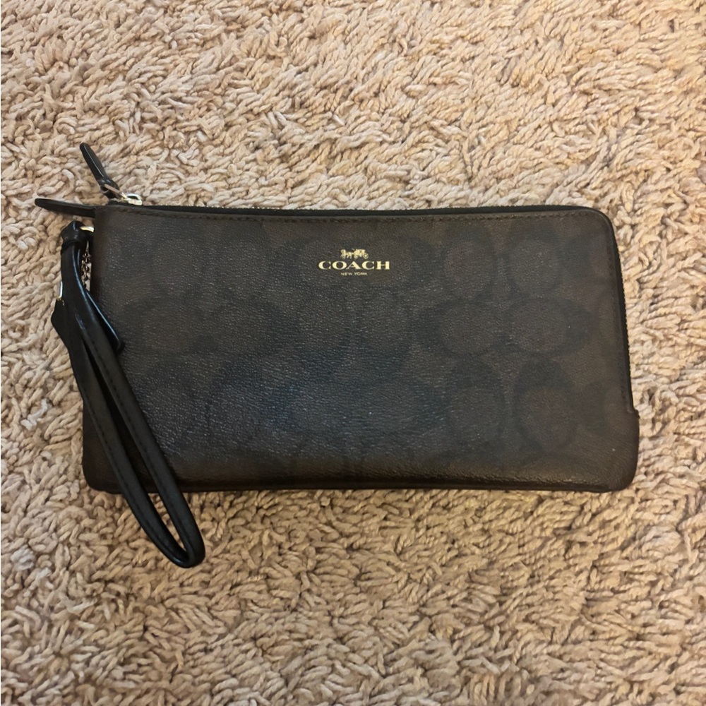 Coach Wristlet Wallet